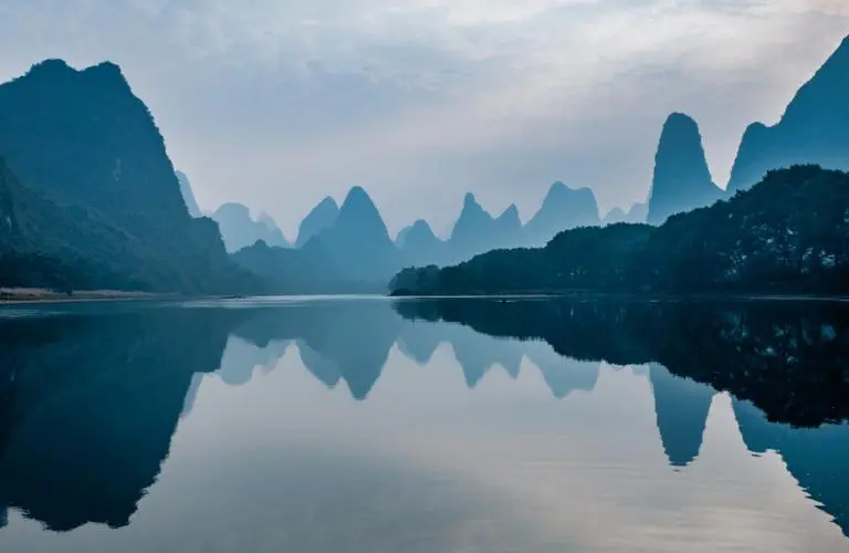 绿色智慧工厂高精度